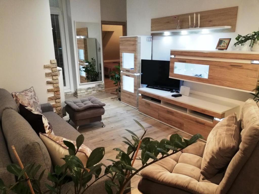 Ferienwohnung Galeria Stastie Senec Exterior foto